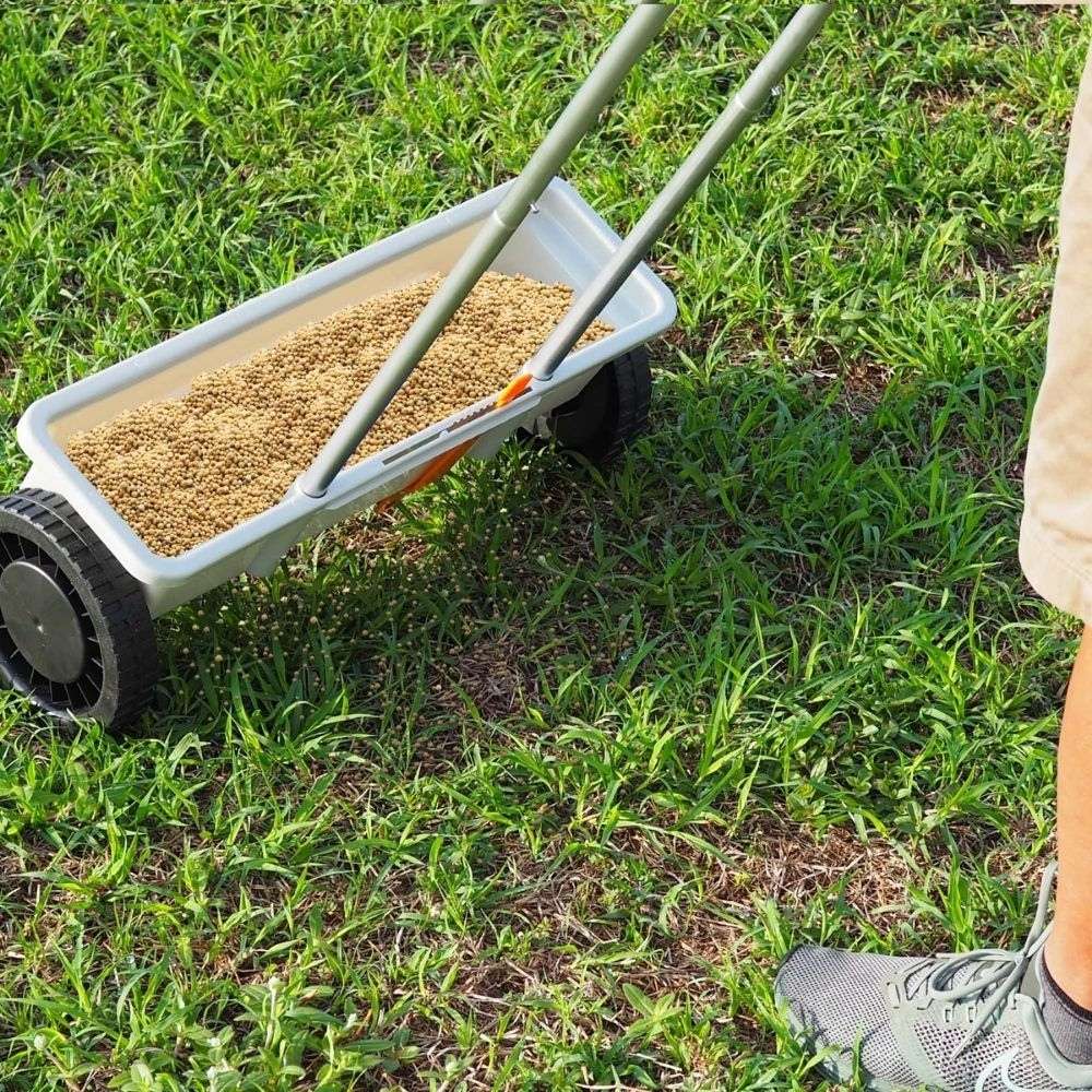 Seed Spreader: image 10