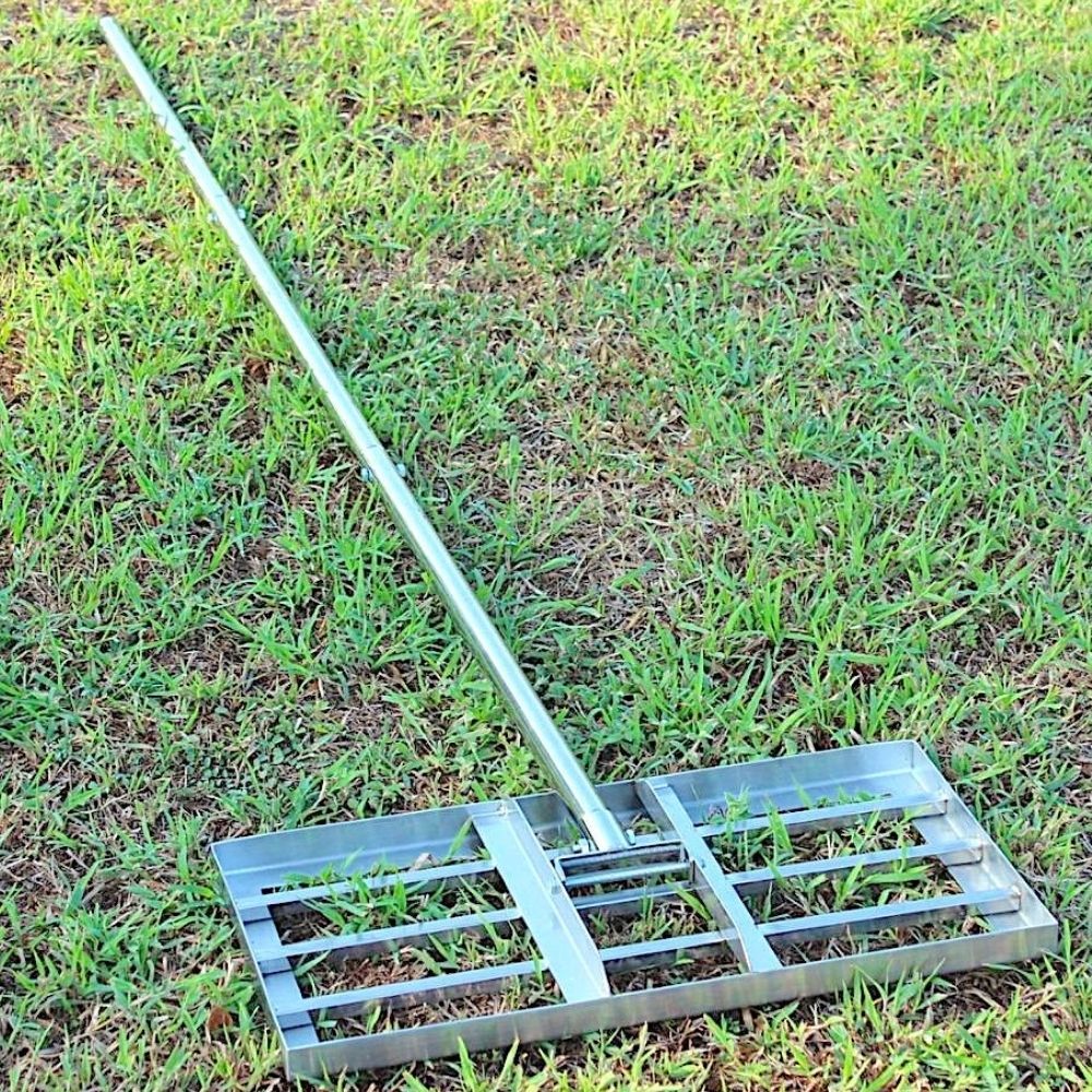 Lawn Leveller: 30" / 75cm Yard Spreader: image 3
