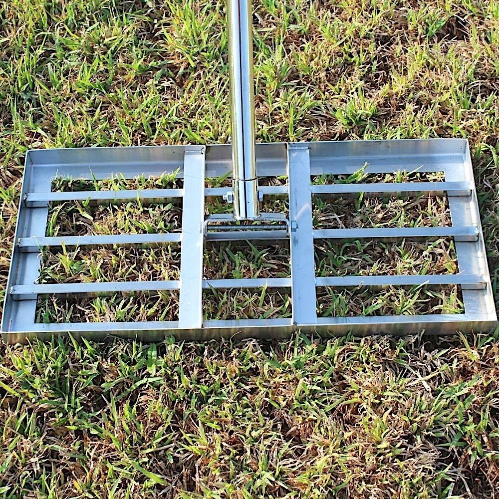 Lawn Leveller: 30" / 75cm Yard Spreader: image 5